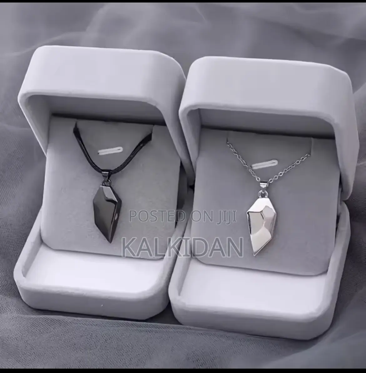 Magnetic Couple Necklace