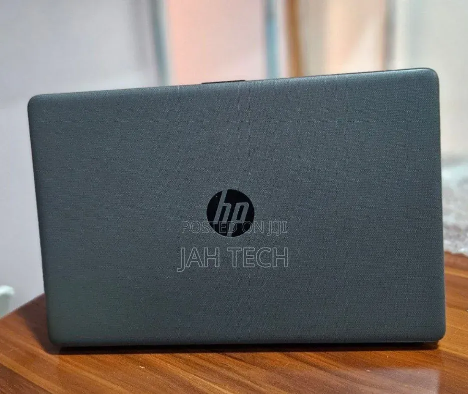 New Laptop HP Stream Notebook 8GB Intel Core i7 HDD 1T