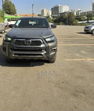 Toyota Hilux 2021