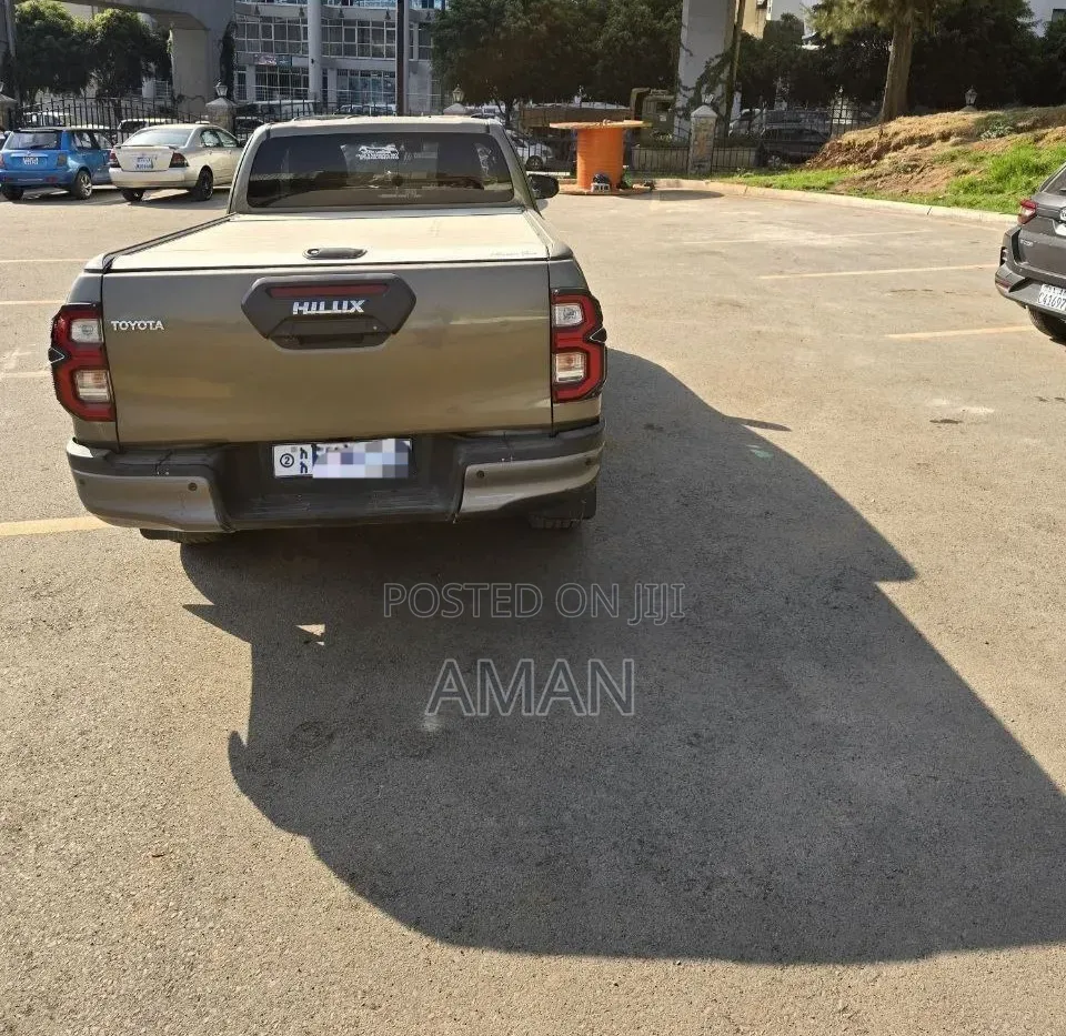 Toyota Hilux 2021