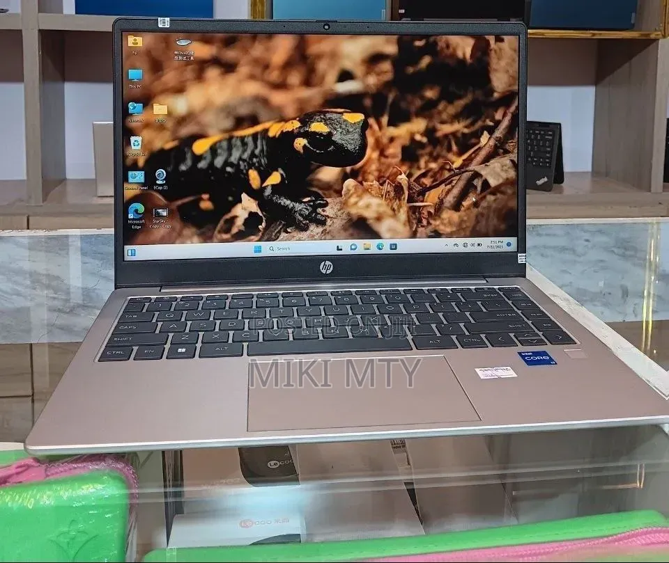 New Laptop HP Stream Notebook 16GB Intel Core i7 HDD+SSD 1T