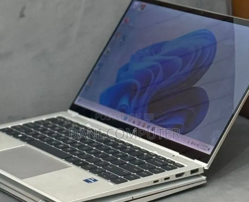 New Laptop HP EliteBook 1040 G8 16GB Intel Core i7 SSD 512GB