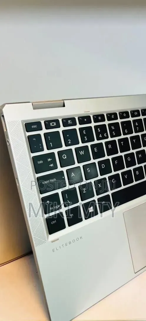 New Laptop HP EliteBook x360 1040 G7 16GB Intel Core i7 SSD 512GB