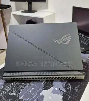 New Laptop Asus ROG Strix G18 32GB Intel Core i9 SSD 2T