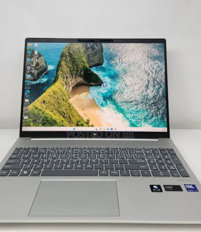 New Laptop HP 16GB Intel Core Ultra 7 SSD 1T