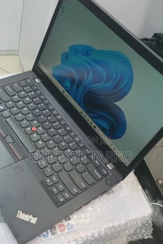 New Laptop Lenovo ThinkPad T470s 8GB Intel Core i5 SSD 256GB