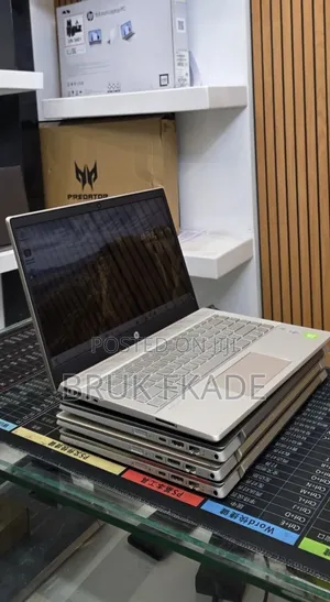 New Laptop HP Pavilion 14 8GB Intel Core i5 SSD 512GB