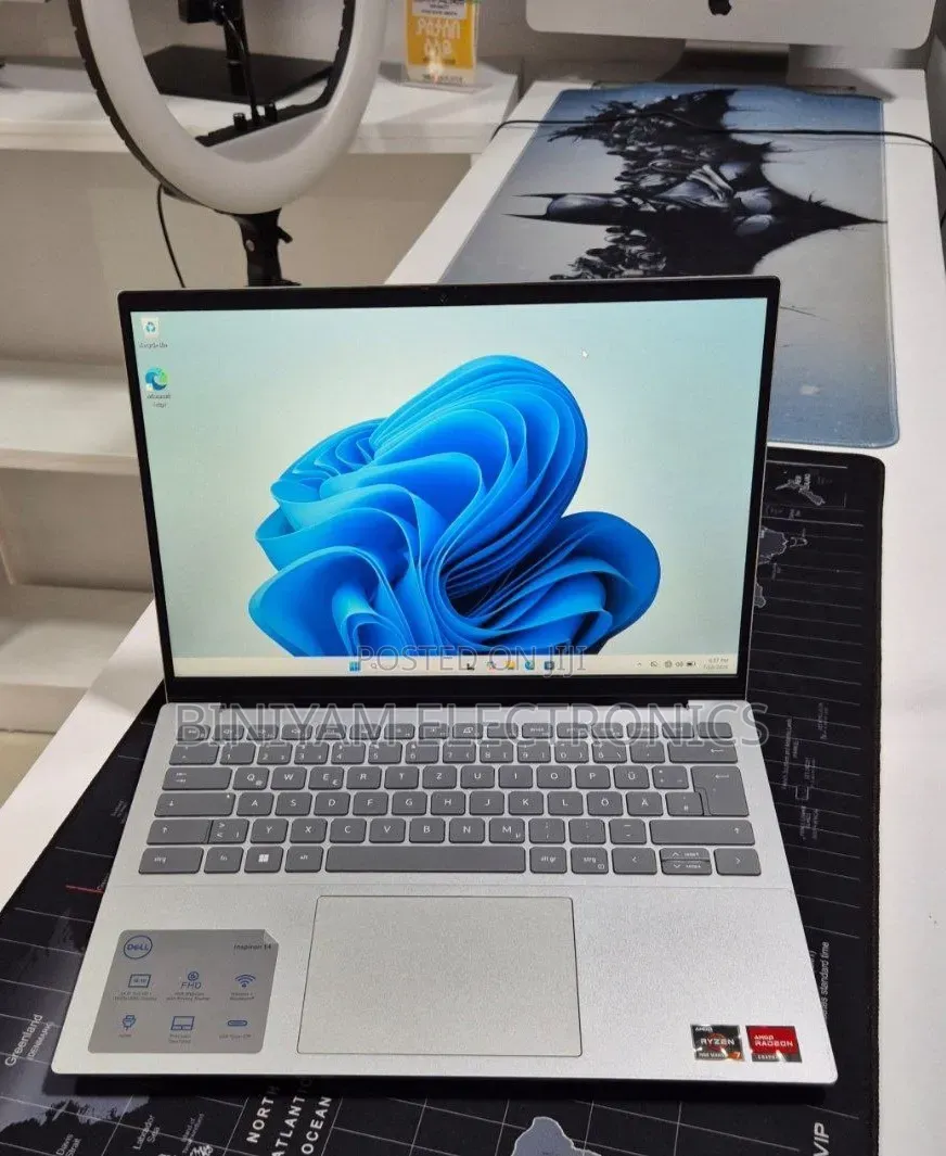 New Laptop Dell Inspiron 14 5435 16GB AMD Ryzen 7 SSD 1T