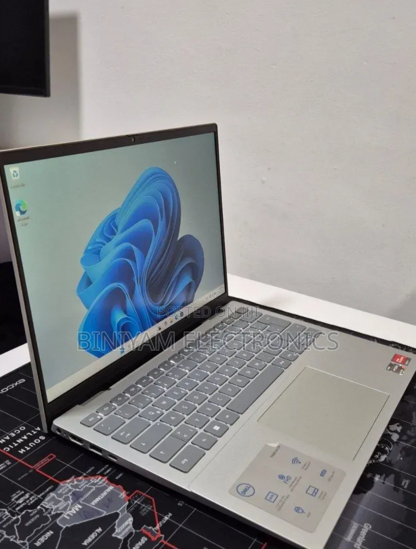 New Laptop Dell Inspiron 14 5435 16GB AMD Ryzen 7 SSD 1T