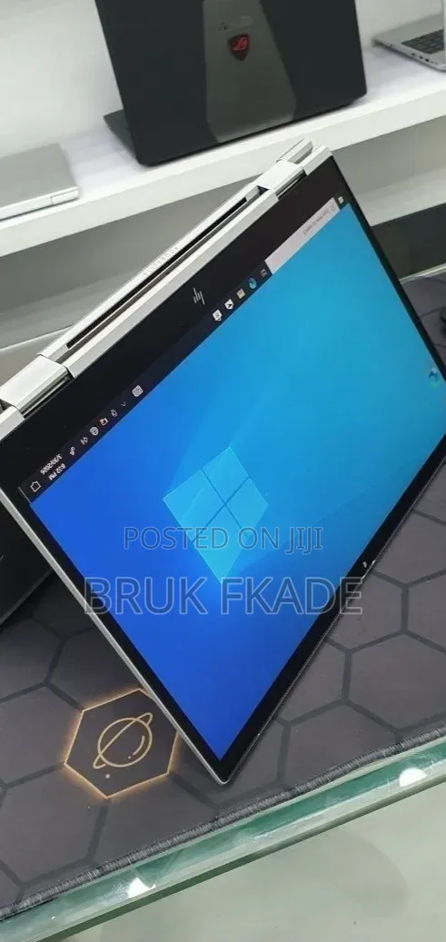 New Laptop HP EliteBook x360 1030 G8 16GB Intel Core i5 SSD 512GB