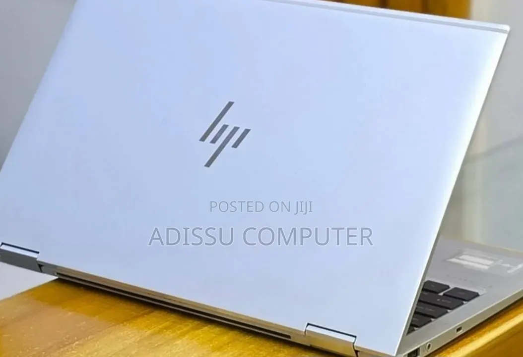 New Laptop HP EliteBook 1040 G8 16GB Intel Core i7 SSD 512GB