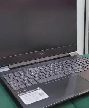 New Laptop HP Victus 15 16GB AMD Ryzen 7 SSD 512GB