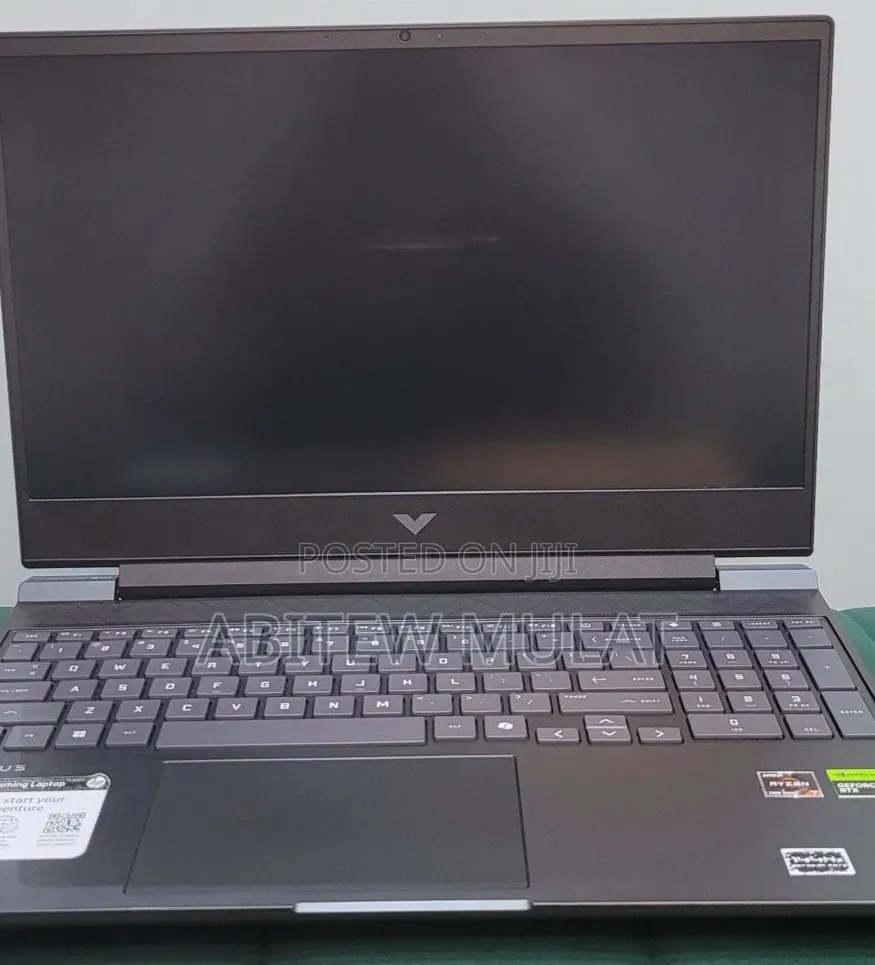 New Laptop HP Victus 15 16GB AMD Ryzen 7 SSD 512GB