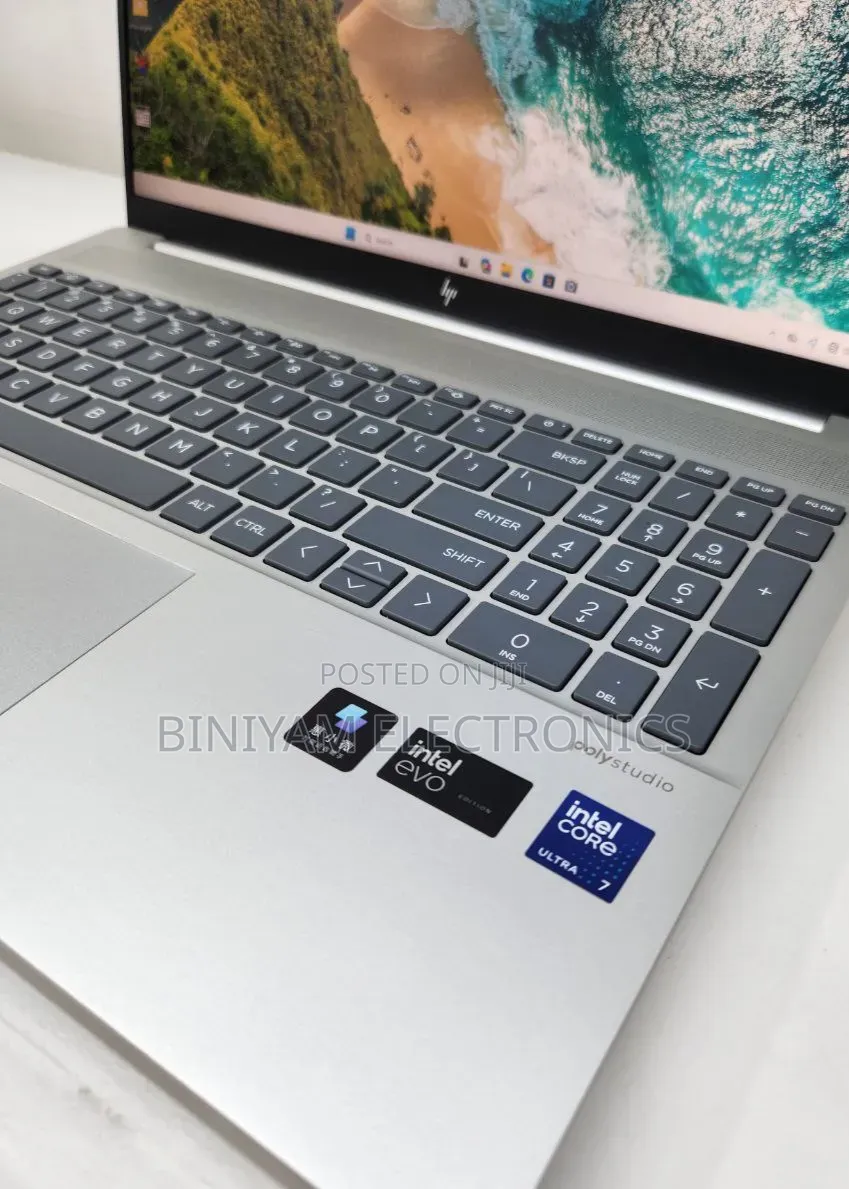 New Laptop HP Pavilion 15 16GB Intel Core Ultra 7 SSD 1T