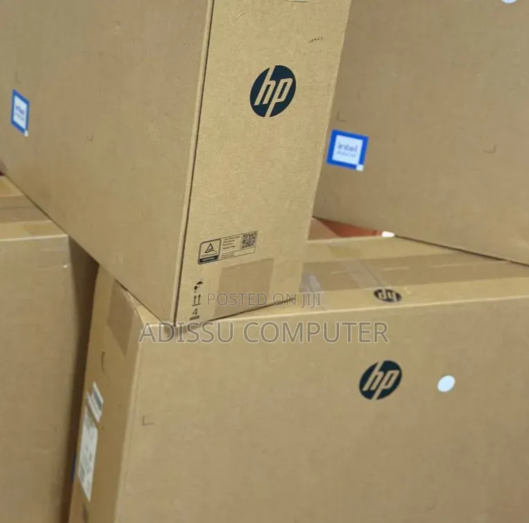 New HP 200 G4 22 All-in-One 8GB Intel Core i5 SSD 512GB