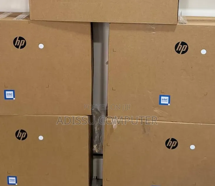 New HP 200 G4 22 All-in-One 8GB Intel Core i5 SSD 512GB