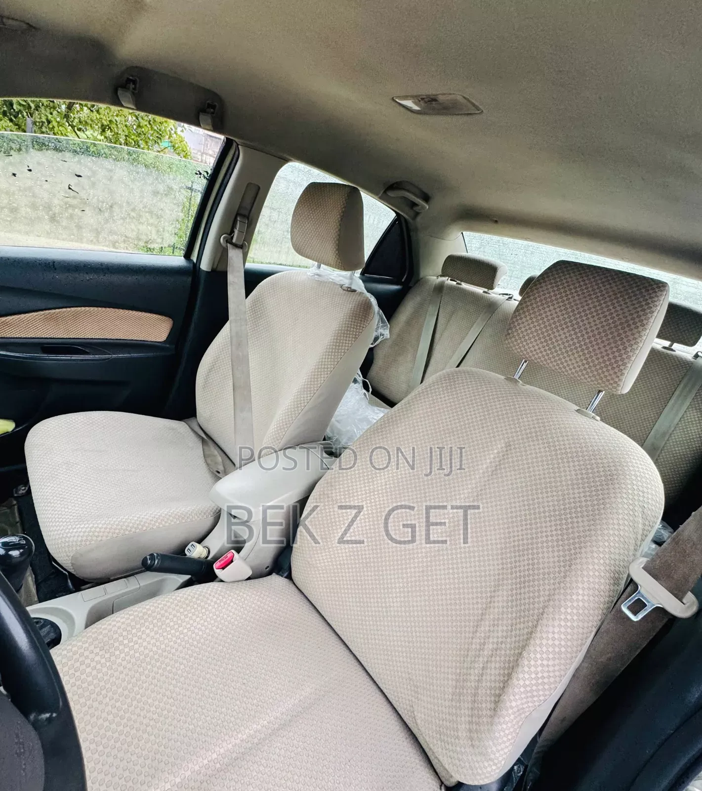 Toyota Yaris 2006 Gold