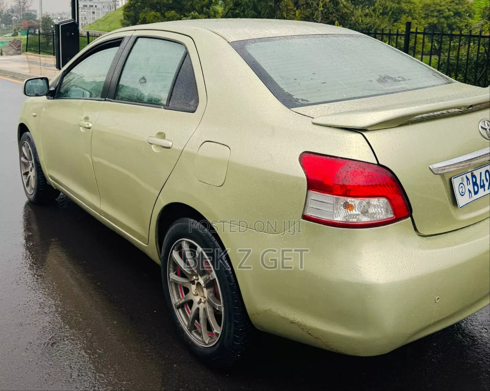 Toyota Yaris 2006 Gold