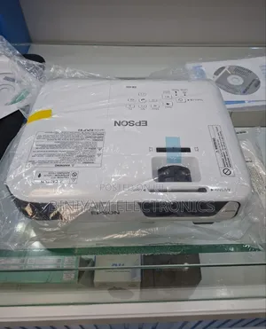 Epson EB-x31 Projector