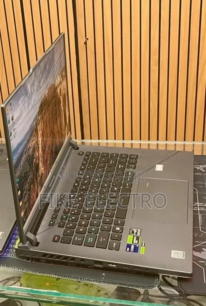 New Laptop Asus ROG Strix G16 G614 16GB Intel Core i9 SSD 1T