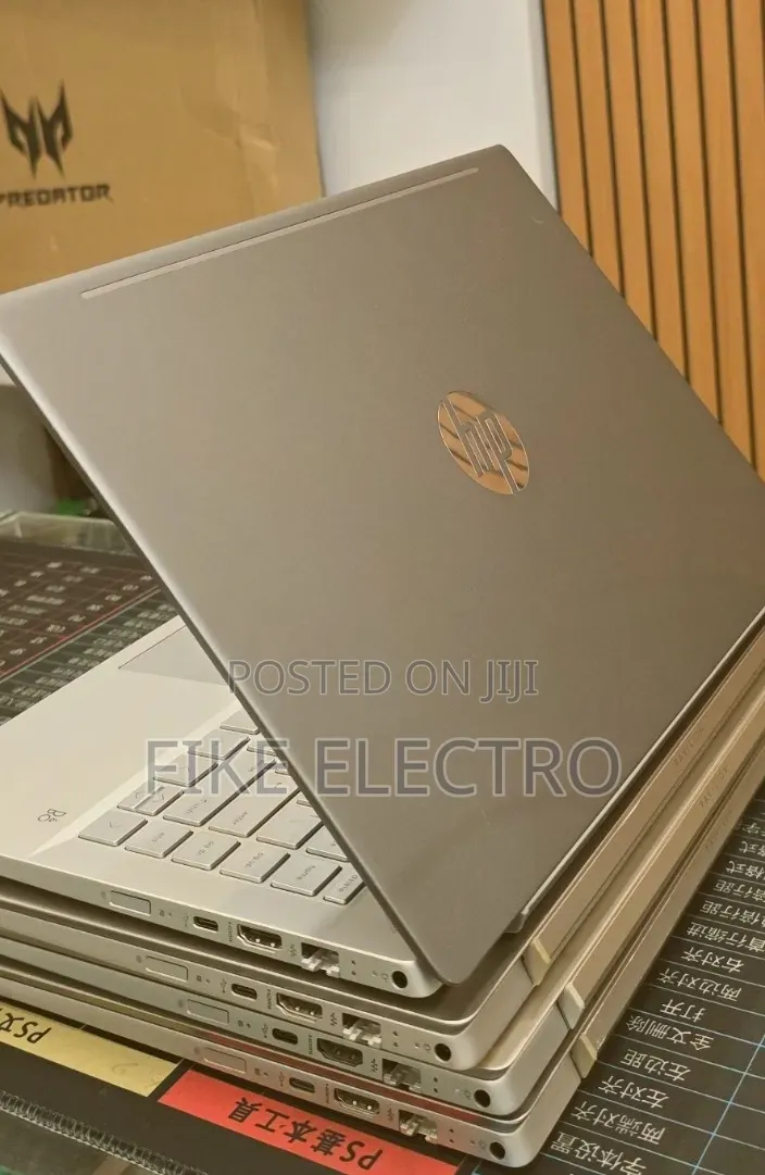 New Laptop HP Pavilion 14 8GB Intel Core i5 HDD+SSD 1.5T