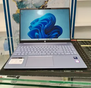 New Laptop HP Pavilion 15 16GB Intel Core Ultra 7 SSD 1T
