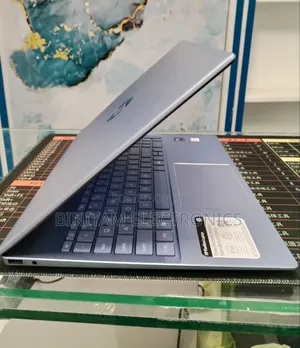 New Laptop HP Pavilion 15 16GB Intel Core Ultra 7 SSD 1T