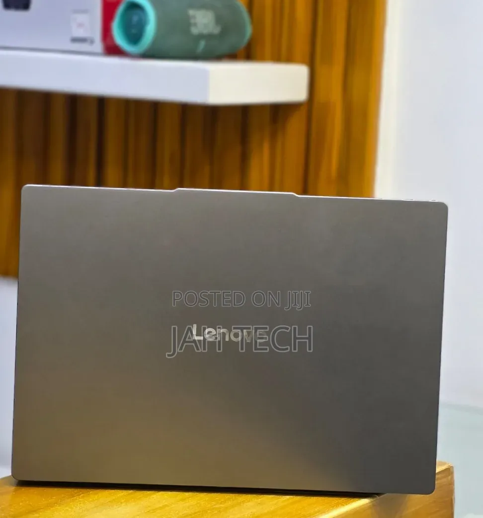 New Laptop Lenovo Ideapad 3 16GB Intel Core i7 SSD 512GB