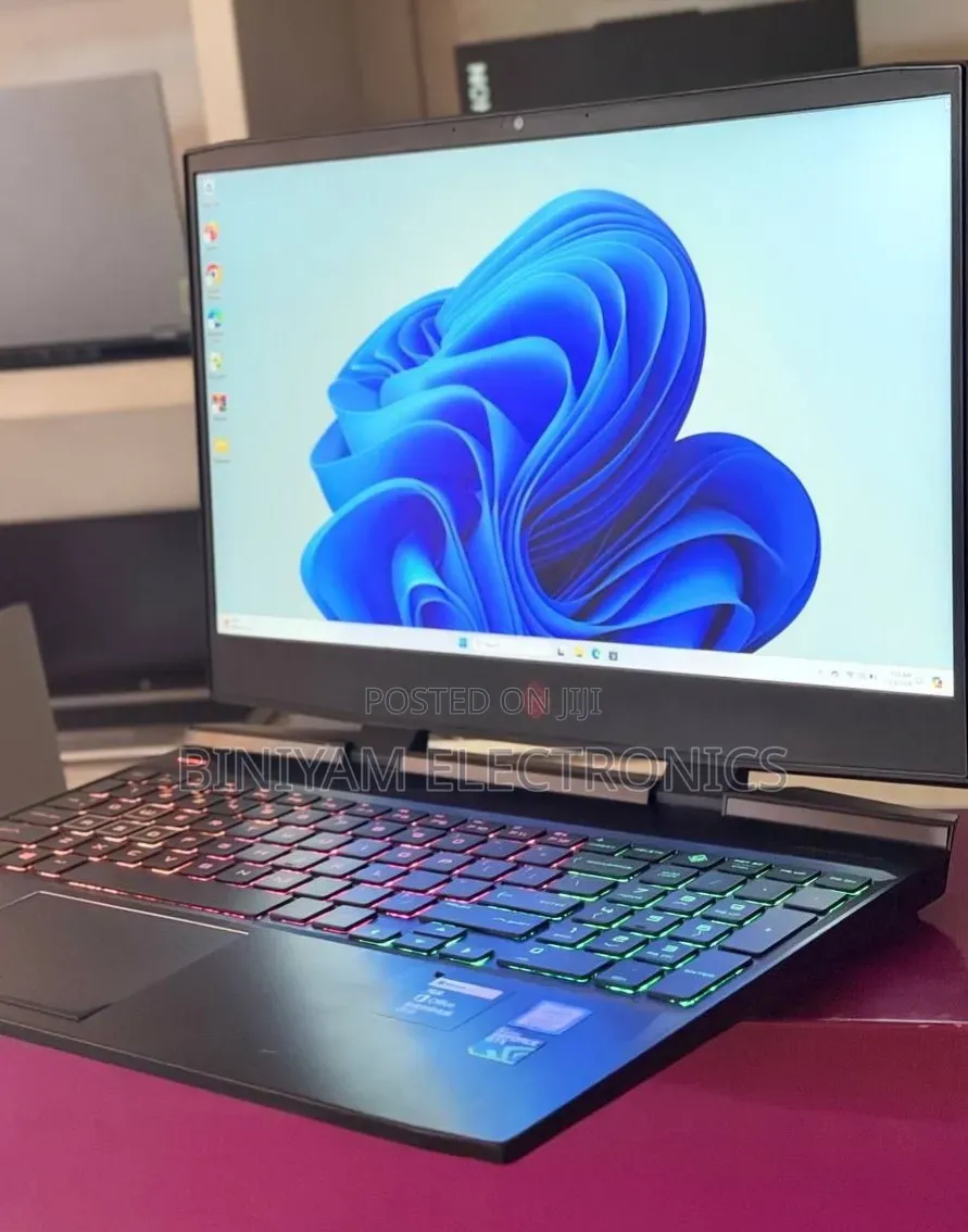 New Laptop HP Omen X 8GB Intel Core i7 SSD 256GB