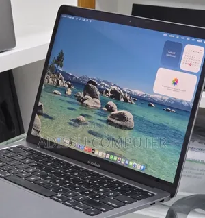 New Laptop Apple MacBook Air 2020 M1 8GB Intel Core i7 SSD 256GB