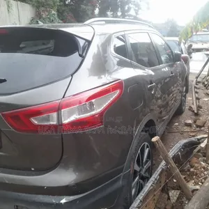 Nissan Qashqai 2016 Teal
