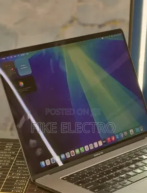New Laptop Apple MacBook Pro 2019 16GB Intel Core i9 SSD 2T