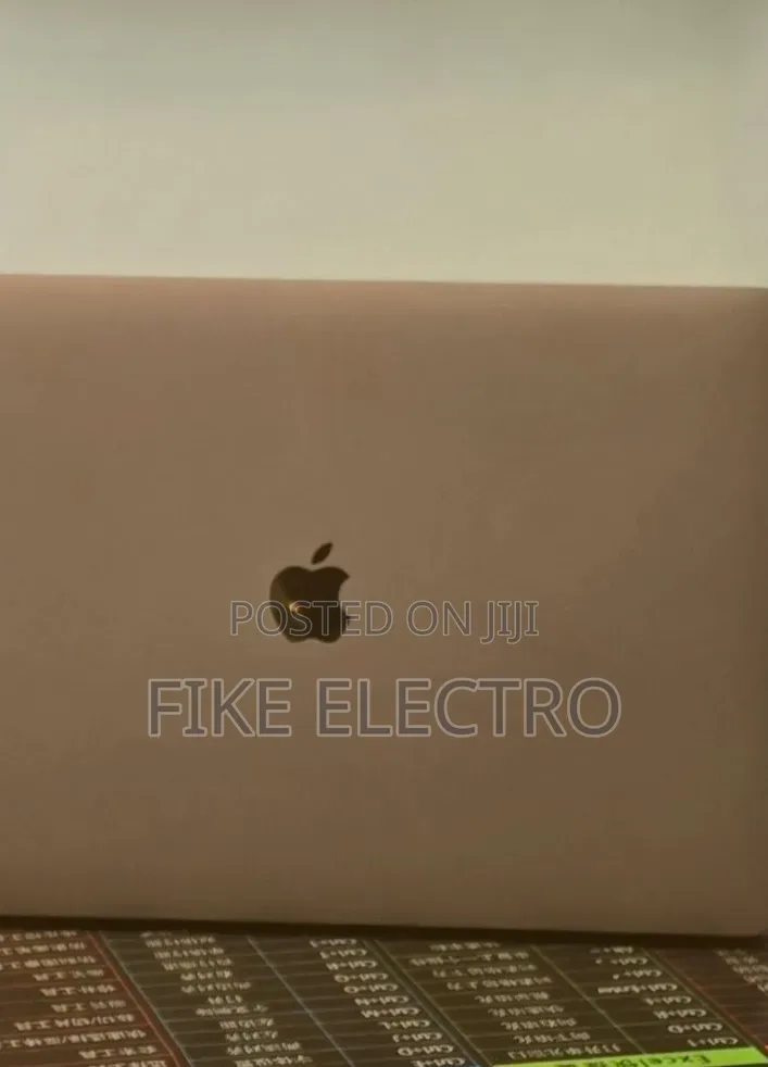 New Laptop Apple MacBook Pro 2019 16GB Intel Core i9 SSD 2T