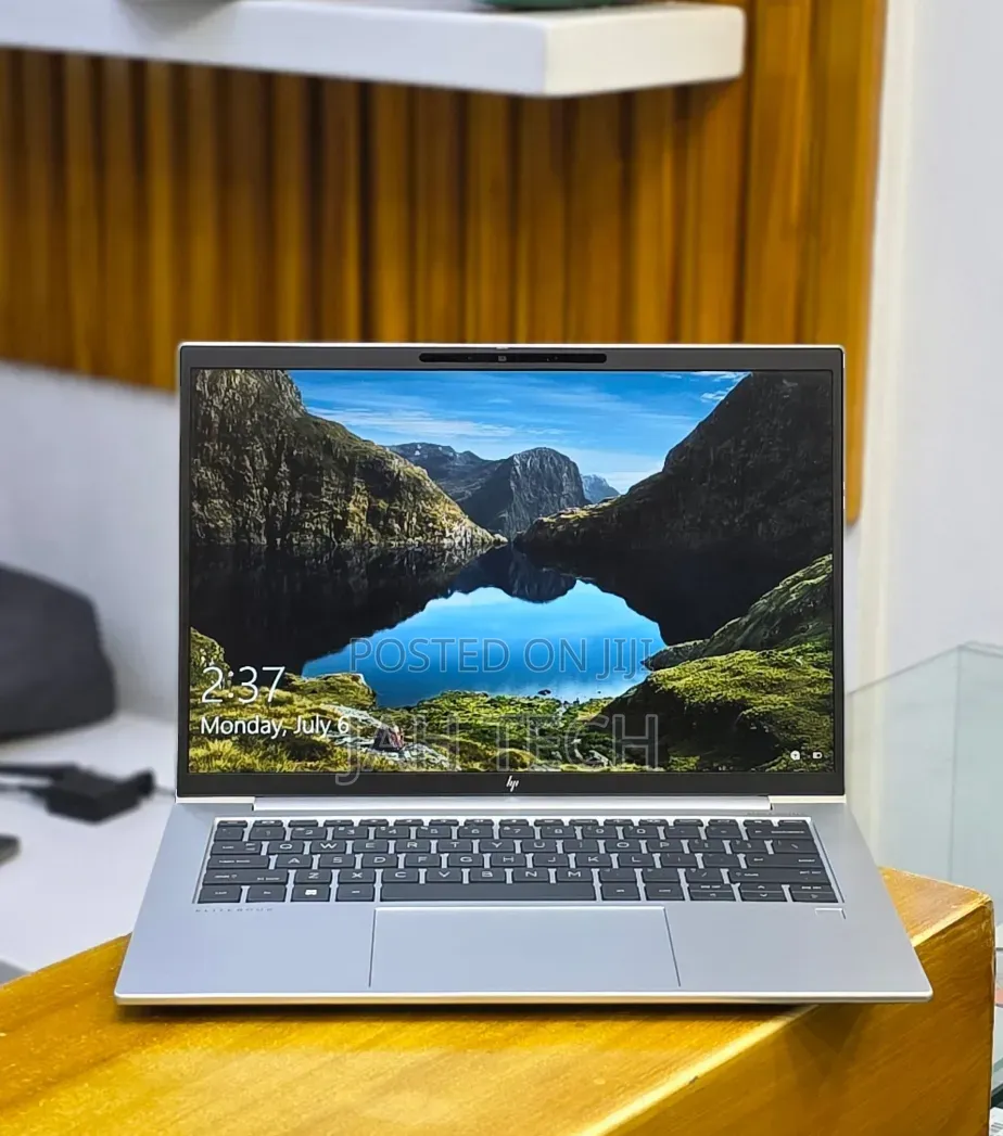 New Laptop HP EliteBook 840 G9 16GB Intel Core i7 SSD 512GB