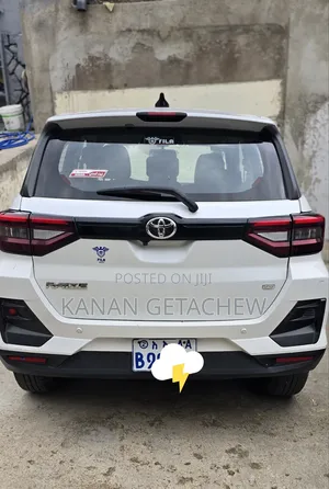 Toyota Raize 2022 White