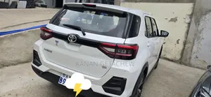 Toyota Raize 2022 White