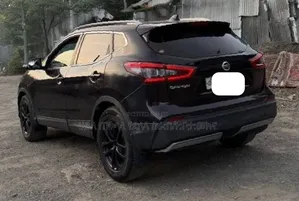 Nissan Qashqai 2018 Matt Black