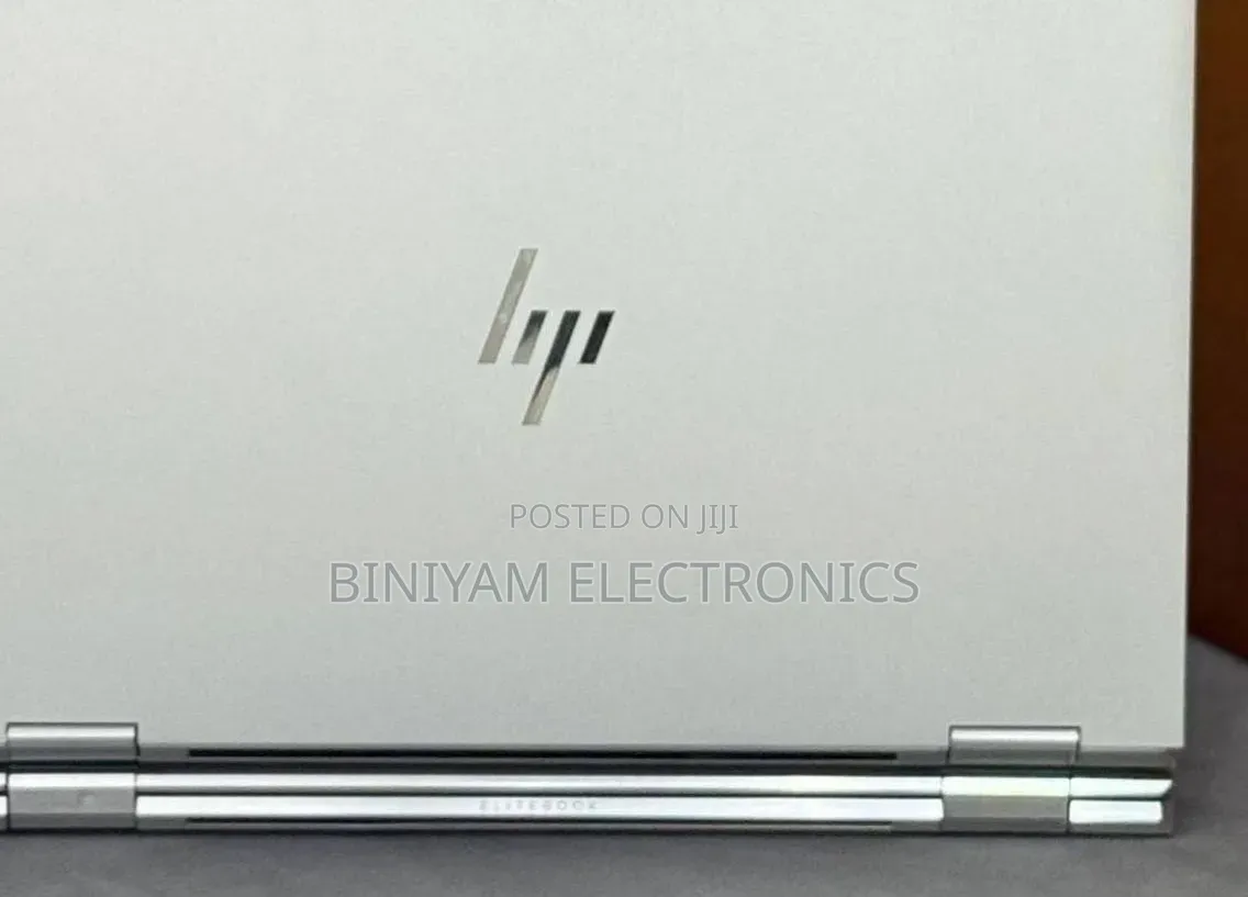 New Laptop HP EliteBook 1040 G8 16GB Intel Core i7 SSD 512GB