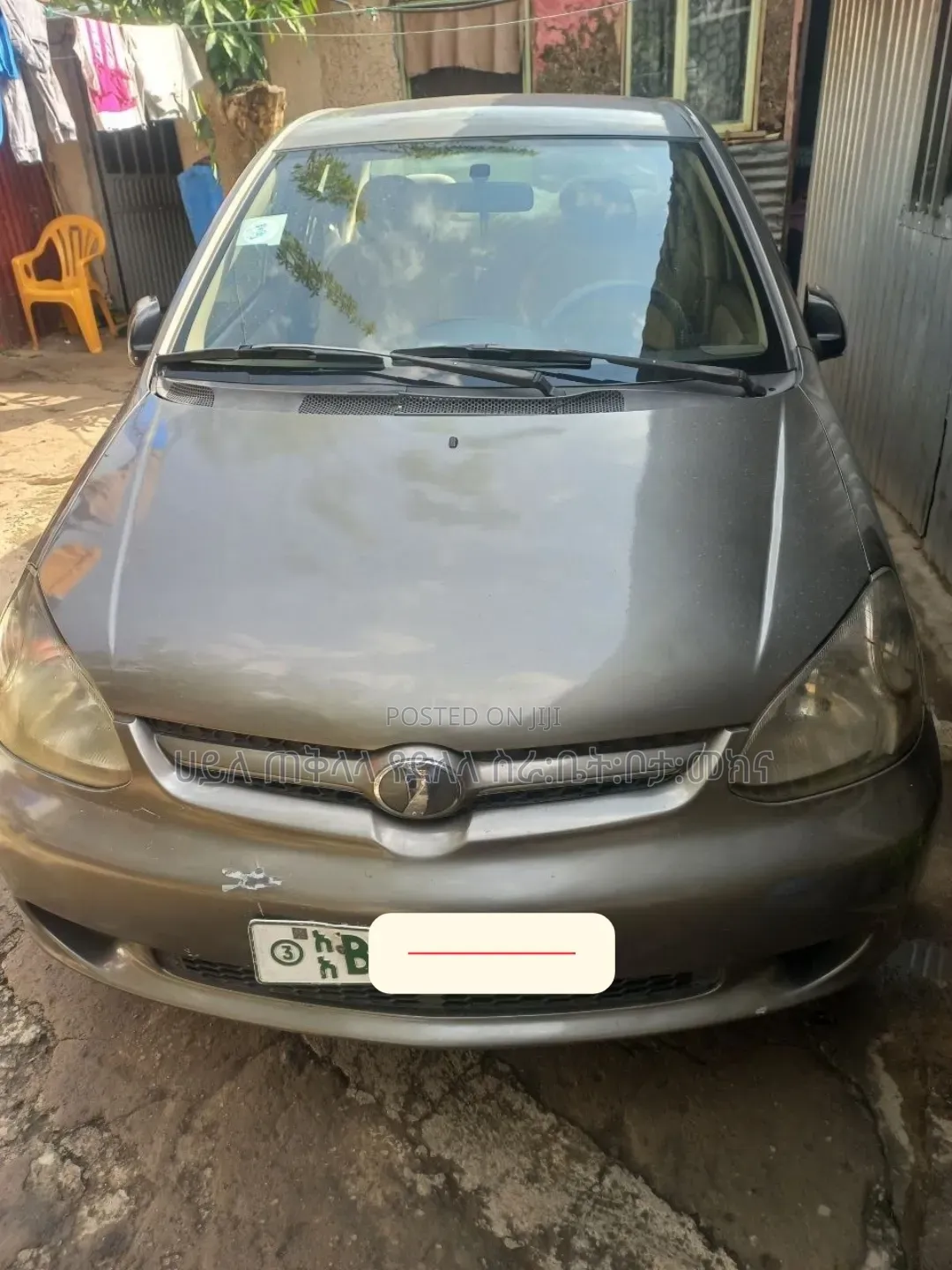 Toyota Platz 2005 Pink