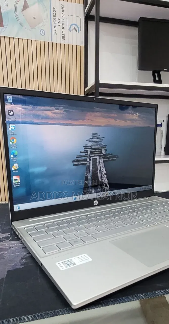 New Laptop HP Pavilion 15 16GB Intel Core i5 SSD 512GB