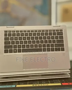 New Laptop HP EliteBook 830 G8 32GB Intel Core i7 SSD 512GB