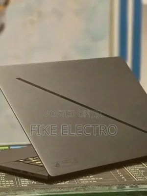 New Laptop Asus ROG Zephyrus G16 16GB Intel Core Ultra 9 SSD 1T