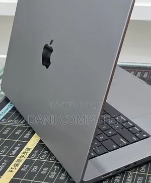 New Laptop Apple MacBook Pro 2021 M1 Max 32GB Apple M1 Max SSD 1T