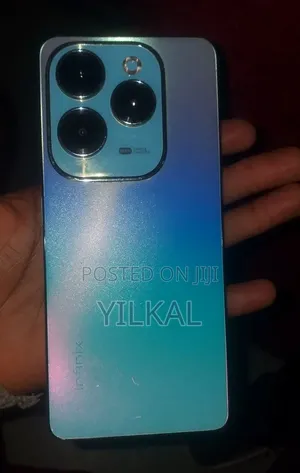 Infinix Hot 40 Pro 256 GB White