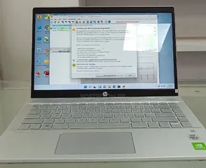 New Laptop HP Pavilion 14 8GB Intel Core i5 SSD 512GB