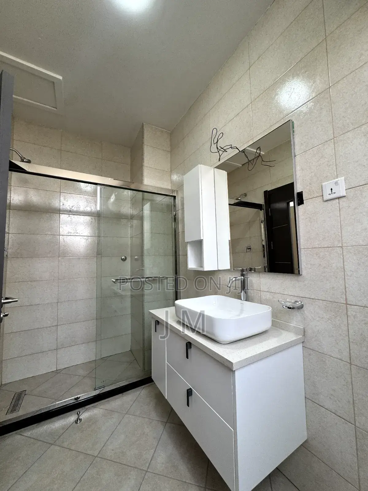 Furnished 2bdrm Apartment in Bole for rent