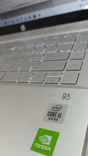 New Laptop HP Pavilion 14 8GB Intel Core i5 SSD 512GB