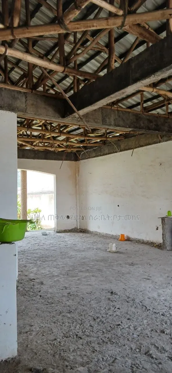 7bdrm Villa in Legetafo Mns Area, Oromia-Finfinne for sale