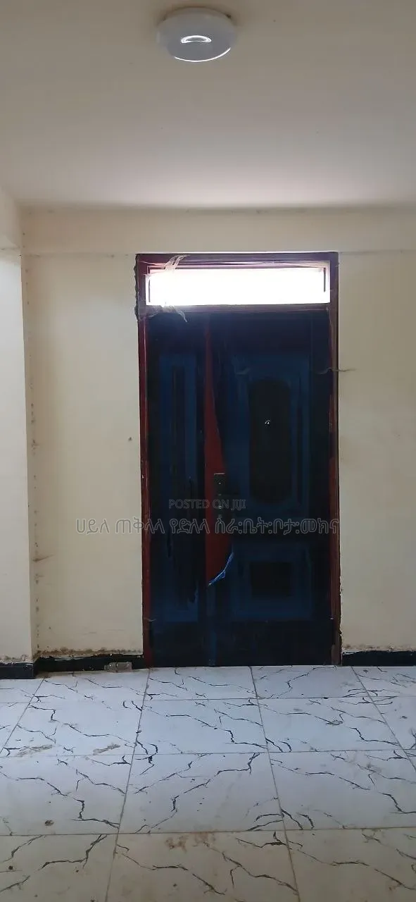 7bdrm Villa in Legetafo Mns Area, Oromia-Finfinne for sale