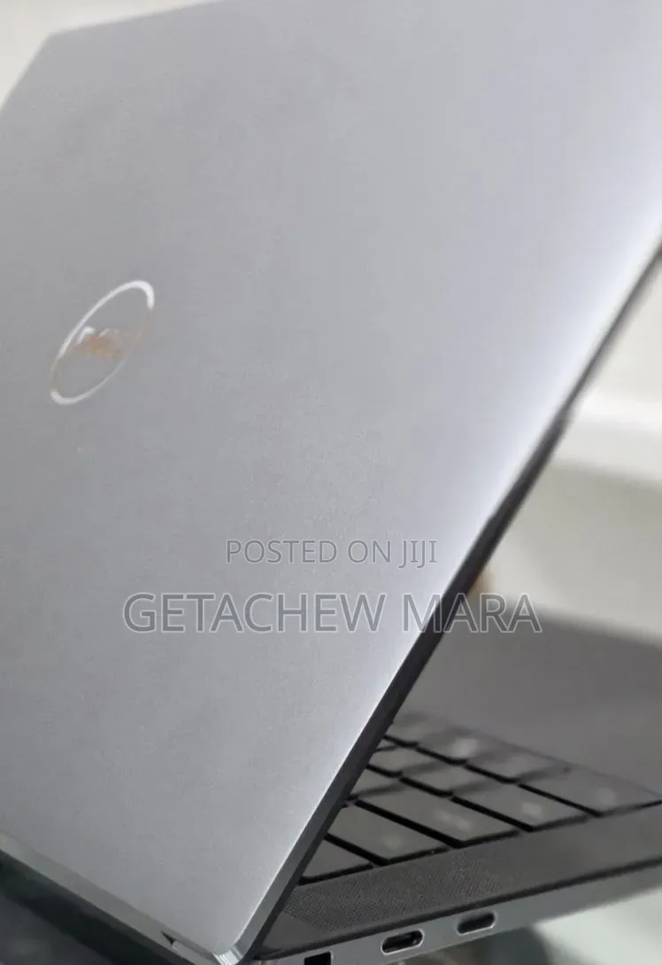 New Laptop Dell Precision 5540 16GB Intel Core i7 SSD 512GB